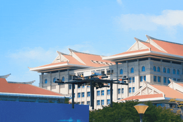 50a5159e3ed0271844c744f0f94fade7.gif